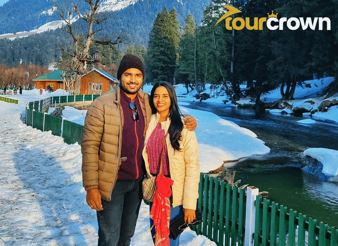 Family discovering the beauty of Jammu and Kashmir with Tour Crown