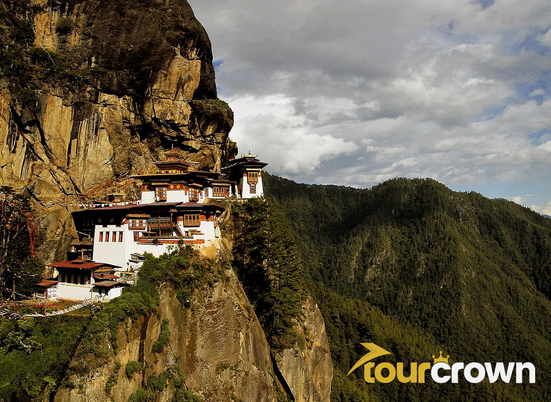 Tour Crown Bhutan Temple Tour Package